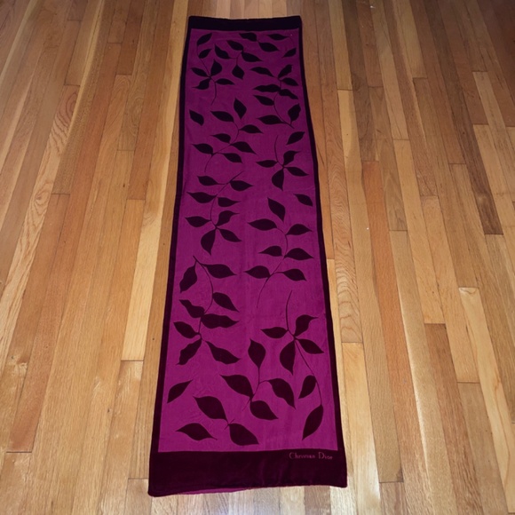 Vintage Christian Dior Silk Velvet Neck Scarf 62” Long x 16" Leaf Motif Fuschia - Picture 2 of 5